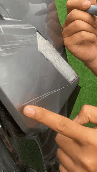 Car scratch removal demo GIF